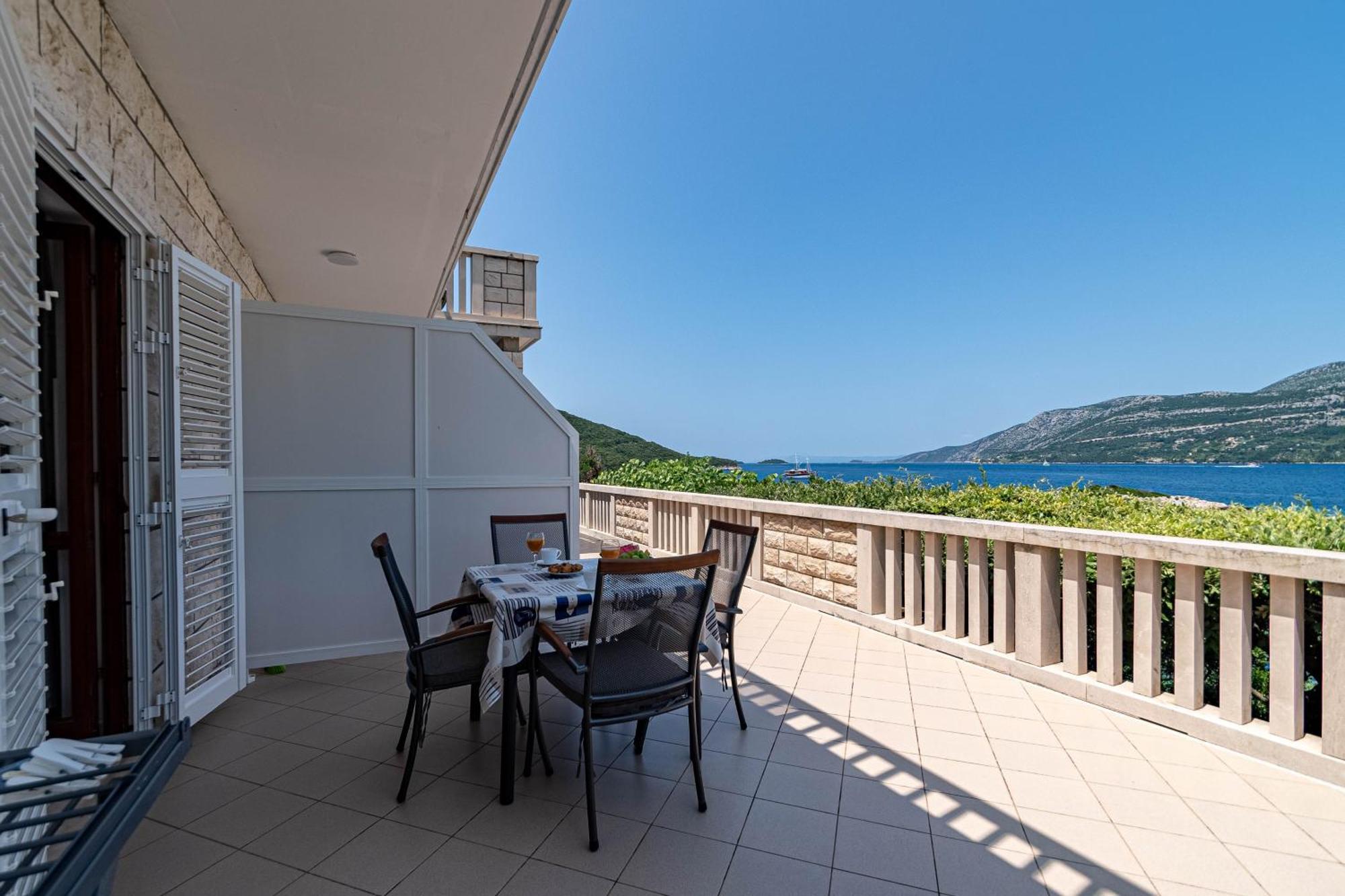 Apartments By The Sea Tri Zala, Korcula - 9237 Zrnovo Extérieur photo